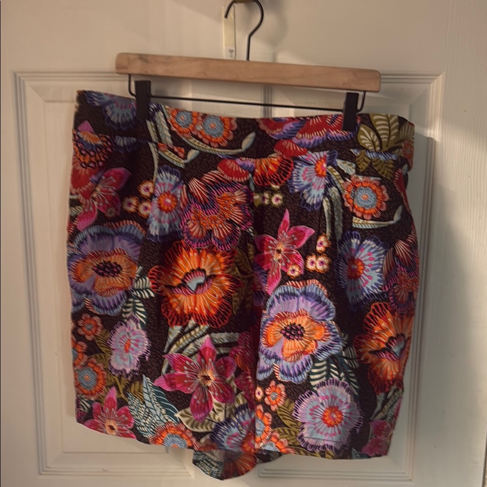 Floral Patterned Shorts